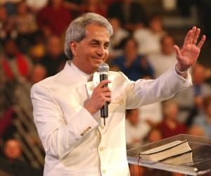 BENNY HINN BIOGRAPHY, FAMILY, MINISTRY & LESSONS FROM HIS LIFE