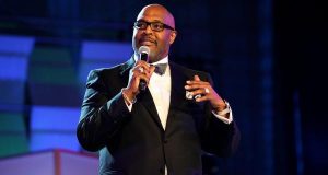 MARVIN WINANS BIOGRAPHY, MINISTRY, NET WORTH, & LESSONS FROM HIS LIFE