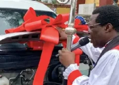 Dr. Olakunle Churchill Donates Missionary Bus to St. Stephen’s Anglican Cathedral
