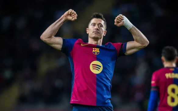 Robert-Lewandowski-584x365 FC Barcelona Players and Their Religion 2025