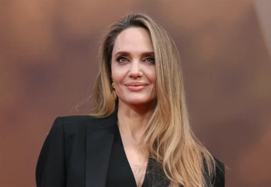 Angelina-Jolie-529x365 5 Hollywood Actors Who Found God Through Their Roles