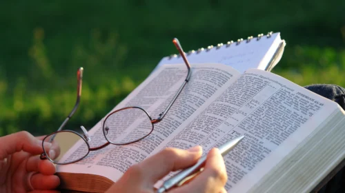 how to study the Bible